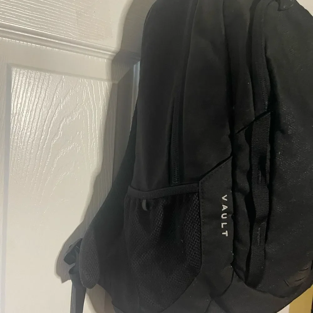The North Face Unisex Black Vault Backpack